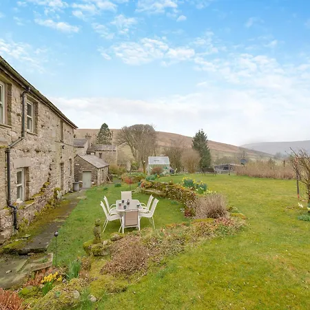 Slingsby Barn Holiday home *