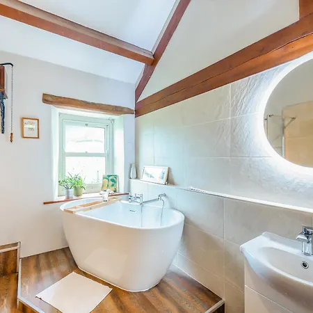 Slingsby Barn Semesterbostad *